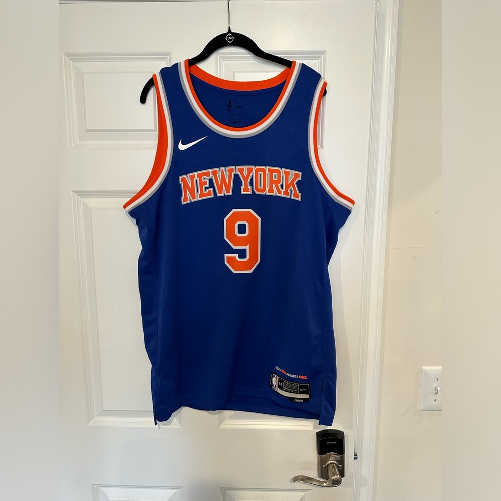 Men’s NY Knicks Jersey. RJ Barrett